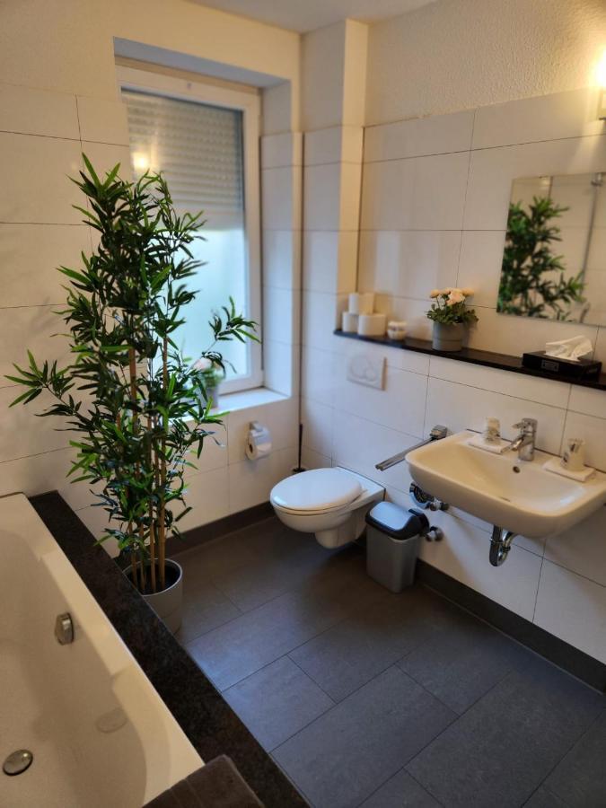 Liro Apartments Moenchengladbach Dış mekan fotoğraf